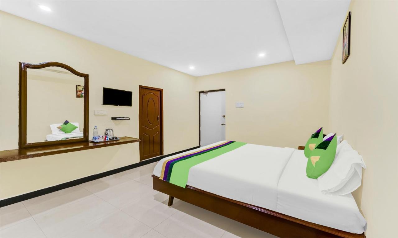 Treebo B Coral, 2 Km From Promenade Beach Hotel Pondicherry Luaran gambar